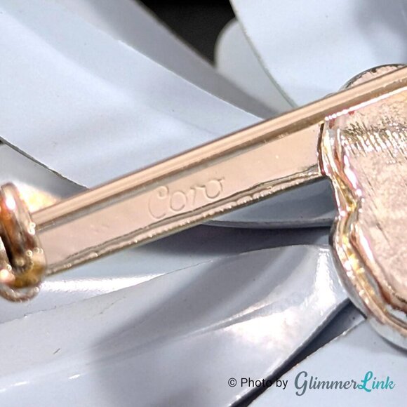 Vintage Coro Iridescent Blue Enamel Faux Pearl Silver Tone Brooch - Picture 7 of 9